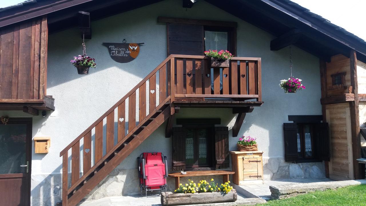 Maison Des Abeilles Vda Gressan N 0028 エクステリア 写真